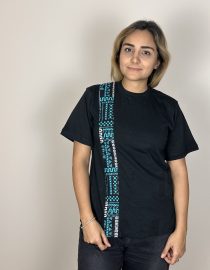 Zuri Tee